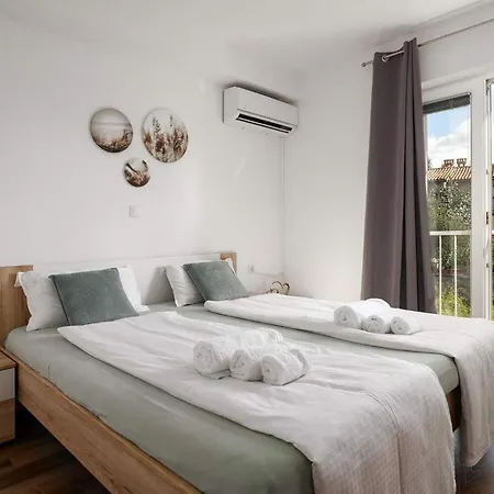 Amore Apartment *